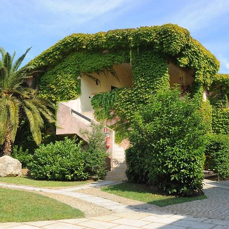 Villaggio Residence Club Le Ginestre Villapiana Lido Exterior photo